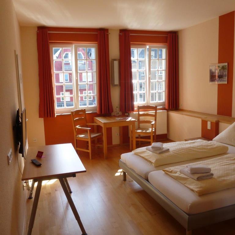 Altstadt-Hotel Koln Esterno foto