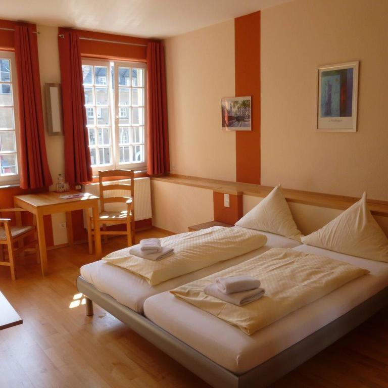 Altstadt-Hotel Koln Esterno foto